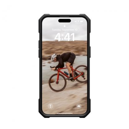 Urban Armor Gear Essential Armor MagSafe Case - удароустойчив силиконов калъф с MagSafe за iPhone 15 Pro Max (черен) 8