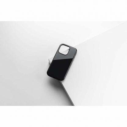 Nomad Sport Case - хибриден удароустойчив кейс с MagSafe за iPhone 15 Pro Max (черен) 6