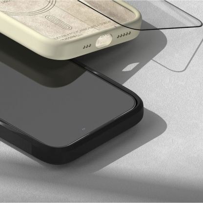 Ringke Invisible Defender Full Cover Tempered Glass 2.5D  - калено стъклено защитно покритие за дисплея на iPhone 15 Pro (черен-прозрачен) 7