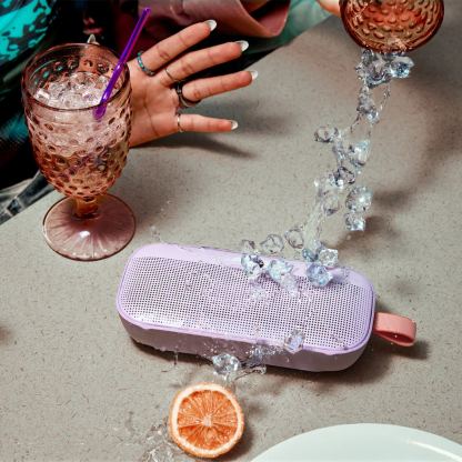 Bose SoundLink Flex - ударо и водоустойчив безжичен Bluetooth спийкър с микрофон (лилав) 3