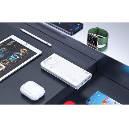 Romoss SENSE8F Fast Charging Power Bank 22.5W 30000 mAh - външна батерия с два USB-A и един USB-C изходи и технология за бързо зареждане (бял) 6