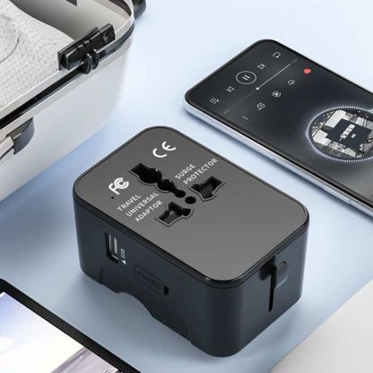 Techsuit Travel Adapter (HHT202-2C) 15W - захранване с 2xUSB-C и USB-A изходи и преходници за цял свят в едно устройство за мобилни устройства (черен) 5