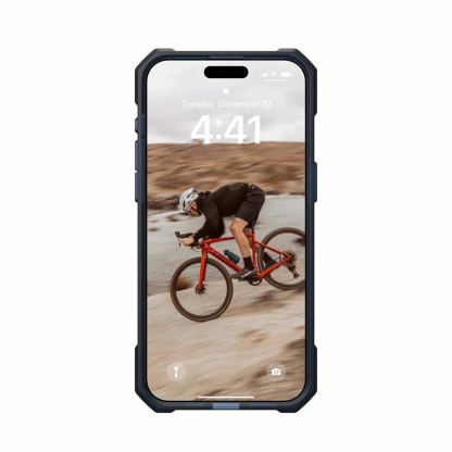 Urban Armor Gear Essential Armor MagSafe Case - удароустойчив силиконов калъф с MagSafe за iPhone 15 Pro Max (син) (bulk) 8