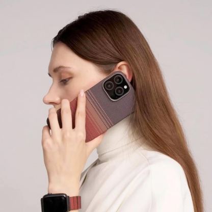 Pitaka MagEZ 5 Sunset Aramid Fiber Case - кевларен кейс с MagSafe за iPhone 16 Pro (шарен) 4