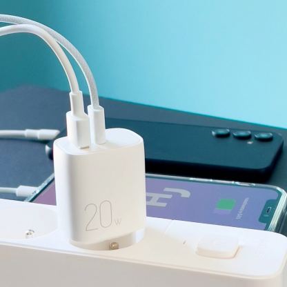 Joyroom Dual Port Fast Charger 20W - захранване за ел. мрежа с USB-A и USB-C изходи и технология за бързо зареждане (бял) 2