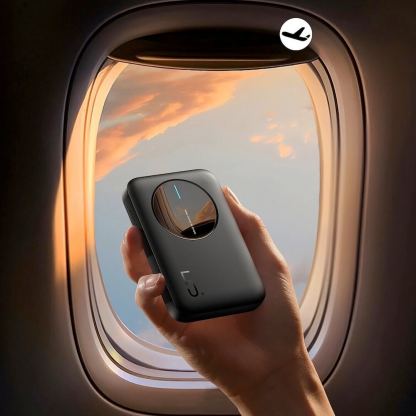 Joyroom LED Power Bank 5000 mAh 12W - преносима външна батерия с USB-C порт, и 2xUSB-A изхода (черен) 13