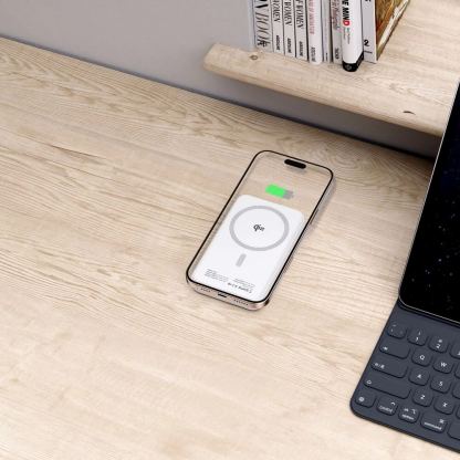 Tech-Protect LifeMag Qi2 Magnetic Wireless Charging Power Bank 10000 mAh 15W - преносима външна батерия с USB-C порт, USB-A изход и безжично зареждане с MagSafe (бял) 8