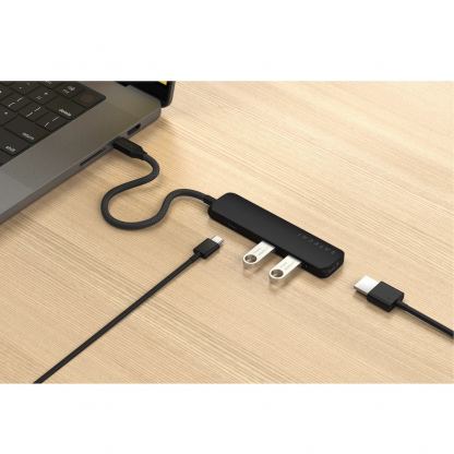 Satechi 4-in-1 USB-C Aluminum Slim Multiport Adapter 4K - мултифункционален хъб за свързване на допълнителна периферия за компютри с USB-C (черен) 4