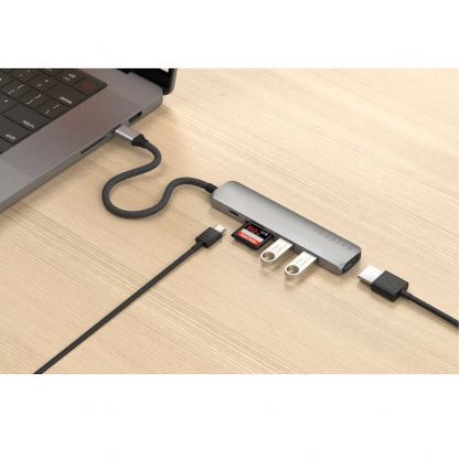Satechi 6-in-1 USB-C Aluminum Slim Multiport Adapter - мултифункционален хъб за свързване на допълнителна периферия за компютри с USB-C (тъмносив) 4