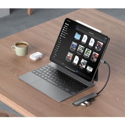 Satechi 6-in-1 USB-C Aluminum Slim Multiport Adapter - мултифункционален хъб за свързване на допълнителна периферия за компютри с USB-C (тъмносив) 5