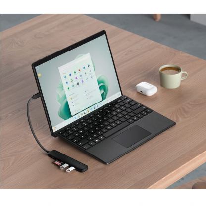 Satechi 6-in-1 USB-C Aluminum Slim Multiport Adapter - мултифункционален хъб за свързване на допълнителна периферия за компютри с USB-C (черен) 5