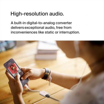 Belkin RockStar 3.5mm Audio + USB-C Charge Adapter V2 - активен адаптер USB-C към 3.5 мм. аудио изход и USB-C изход (бял)  4