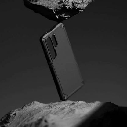 Ringke Rugged Gear Case - удароустойчив силиконов (TPU) калъф за Samsung Galaxy S25 Ultra (черен) 5