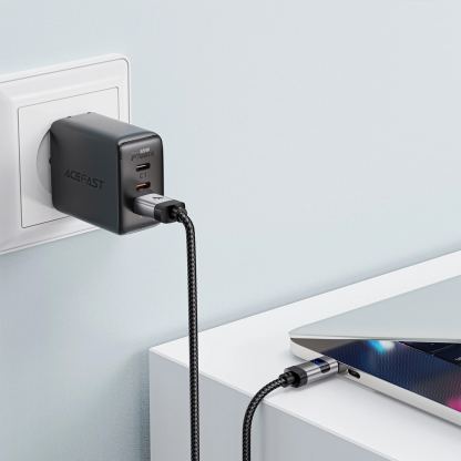 Acefast USB-A to USB-C Cable with LED Display 66W - здрав кабел с въжена оплетка с бързо зареждане за устройства с USB-C порт (120 см) (черен) 6