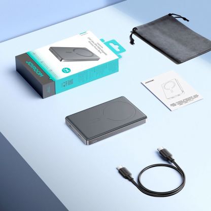 Joyroom Ultra Slim Magnetic Wireless Quick Charging Power Bank 10000 mAh 20W - преносима външна батерия с Lightning порт, USB-C изход и безжично зареждане с MagSafe (сив) 9