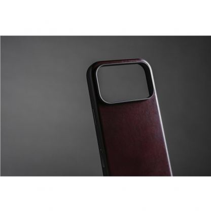Кожен (естествена кожа) кейс с MagSafe за iPhone 17 Pro Max - Nomad Modern Horween Leather MagSafe Case (бордо) 8