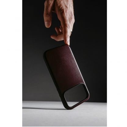 Кожен (естествена кожа) кейс с MagSafe за iPhone 17 Pro Max - Nomad Modern Horween Leather MagSafe Case (бордо) 9