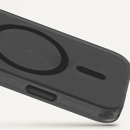 Хибриден удароустойчив кейс с MagSafe за iPhone 17 - Benks Magnetic Lucid Armor Camera Control Case (черен) 4