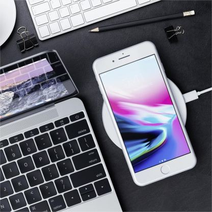 Satechi Wireless Charging Pad Fast Charge - поставка (пад) за безжично захранване за QI съвместими устройства (сребрист) 10