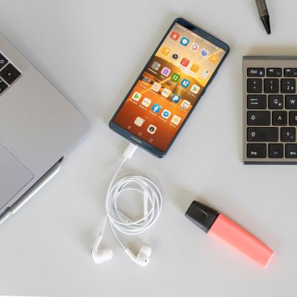 Активни слушалки с USB-C кабел, управление на звука и микрофон (бял)  - 4smarts Active In-Ear Stereo Headset Melody Digital Basic USB-C 3