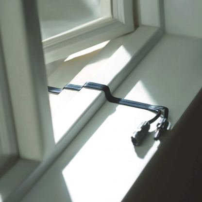 Плосък удължителен кабел за свързване на EcoFlow Microinverter към EcoFlow соларни панели (50 см) - EcoFlow Super Flat MC4 Cable (черен) 3