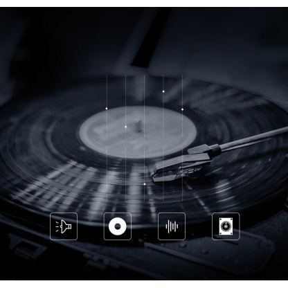 Качествен 3.5 мм. аудио кабел (500 см) - Ugreen AV119 Right Angle Flat Audio Cable (сребрист) 2