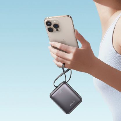 Външна батерия с вградени USB-C и Lightning кабели и USB-C порт и технология за бързо зареждане - Joyroom JR-PBF27 Portable Power Bank 22.5W 10000 mAh (черен) 11