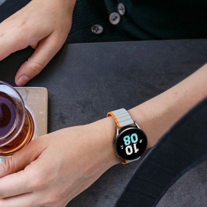 Магнитна силиконова каишка за Samsung Galaxy Watch, Huawei Watch, Xiaomi, Garmin и други часовници с 22мм захват - Dux Ducis Silicone Magnetic Strap 22mm (LD Version) (сив-оранжев) 7