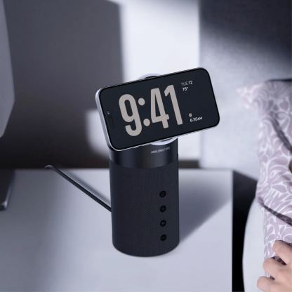 Безжичен спийкър с двойна поставка (пад) за безжично зареждане за iPhone с Magsafe и AirPods - AmazingThing Explorer Pro Mag 4-in-1 Charging Stand With Bluetooth Speaker (черен) 10