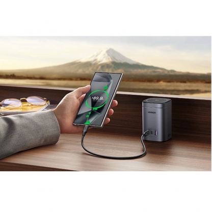 Захранване за ел.мрежа с вградена поставка (пад) за безжично зареждане за iPhone с MagSafe и 1xUSB-A и 2xUSB-C изходи - Ugreen 2-in-1 Magnetic GaN Desktop Charger 65W (сив) 3