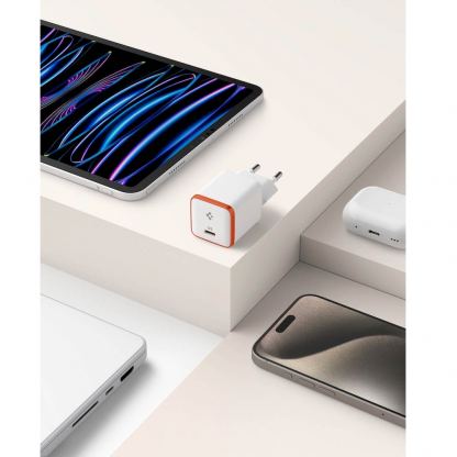 Захранване за ел. мрежа с USB-C изход с технология за бързо зареждане - Spigen ArcStation Essential USB-C PD Wall Charger 30W (бял) 4