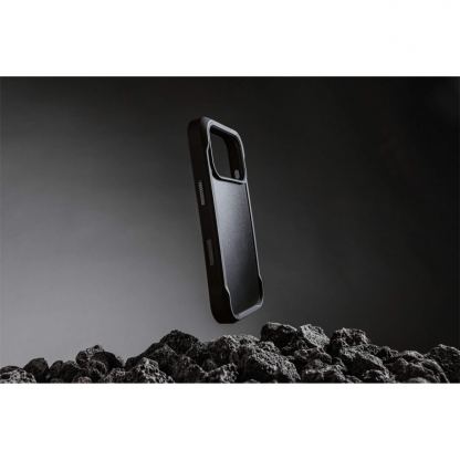 Хибриден удароустойчив кейс с MagSafe за iPhone 17 Pro Max - Nomad Rugged Case (черен) 6