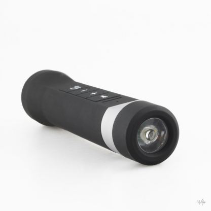 Clint Multifunctional Flashlight - фенерче, външна батерия и спийкър за мобилни устройства 4
