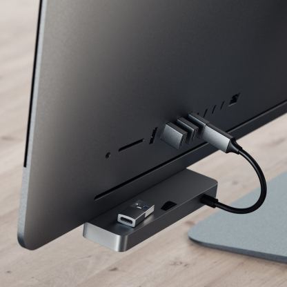 Satechi USB Male To USB-C Female Adapter - адаптер от USB мъжко към USB-C женско за мобилни устройства (тъмносив) 5