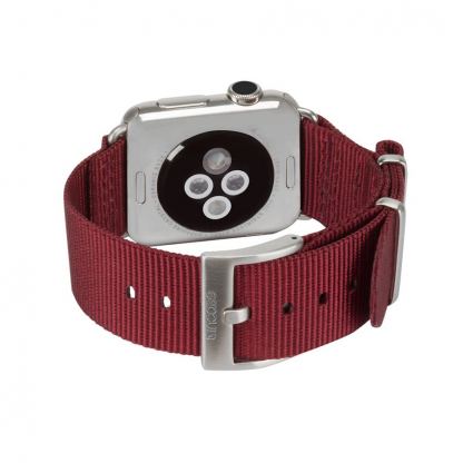 Incase Nylon Nato Band - текстилна каишка за Apple Watch 38мм, 40мм (червен) 2