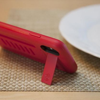 Grip2u BOSS Case with Kickstand - удароустойчив кейс със слот за кредитни карти за iPhone XS Max (червен) (bulk) 2