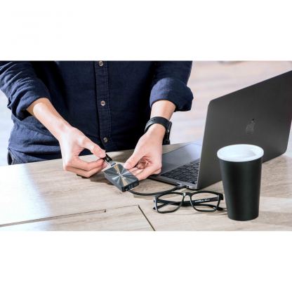 Adam Elements Casa Hub PDC501 - USB-C хъб с 2 USB изхода, USB-C порт и четец за карти памети за устройства с USB-C порт (сребрист) 6