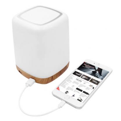 Macally Nightstand LED Light - настолна LED лампа с 4 х USB-A изхода за зареждане на мобилни устройства 10