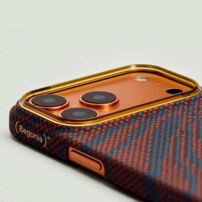 Кевларен кейс с MagSafe за iPhone 17 Pro Max - Pitaka Breath Of Veins Burning Orange Edge Ultra Slim Aramid Fiber Case Limited Edition 7